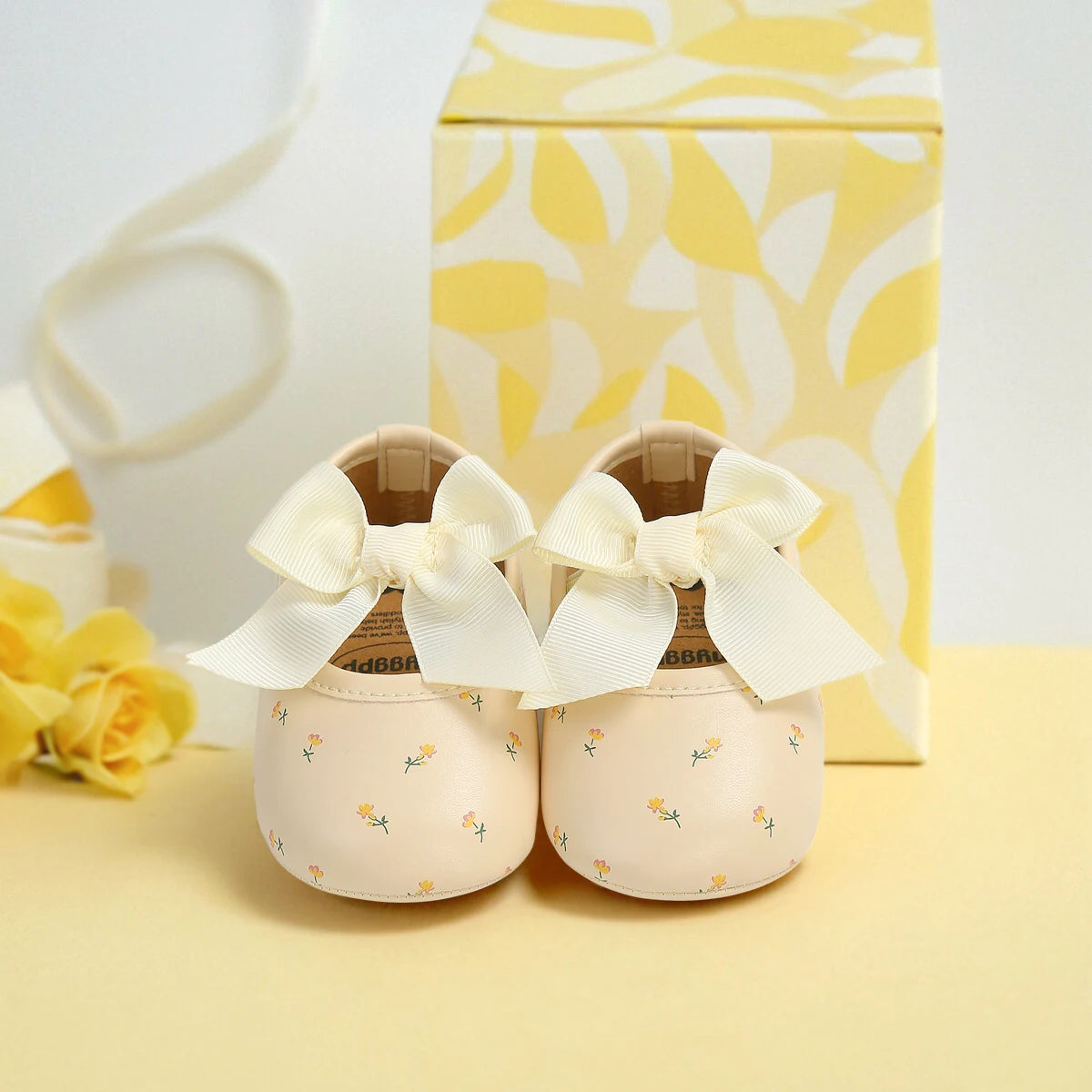 Infant Baby Sandals – Summer Crib Shoes, Flat First Walkers for Boys & Girls, Wedding Dress Shoes