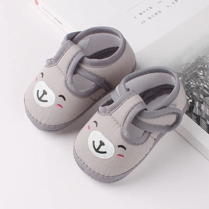 New Spring and Autumn Non-Slip Baby Walking Shoes – Cute Cartoon Bear First Walkers for Newborns