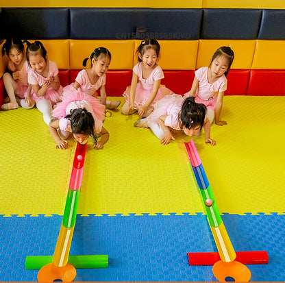 Cooperative Team-Building Track Game – Outdoor/Indoor Kids & Adult Party Set, 5 Half-Pipes + 2 Ping Pong Balls, 40 & 50 cm (15.7 & 19.7 in)