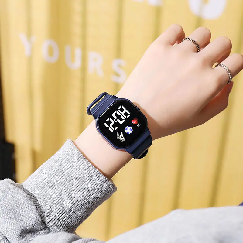 Kids Sport LED Digital Watch Spaceman Silicone Strap Waterproof Electronic Wristwatch for Boys and Girls Gift