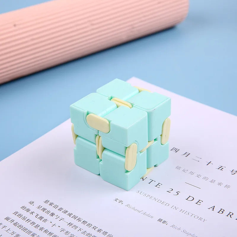 NEW Puzzle Cube, Durable Exquisite Decompression Toy, Infinity Magic Cube for Adults & Kids, Fidget Antistress Anxiety Desk Toy