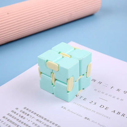 NEW Puzzle Cube, Durable Exquisite Decompression Toy, Infinity Magic Cube for Adults & Kids, Fidget Antistress Anxiety Desk Toy