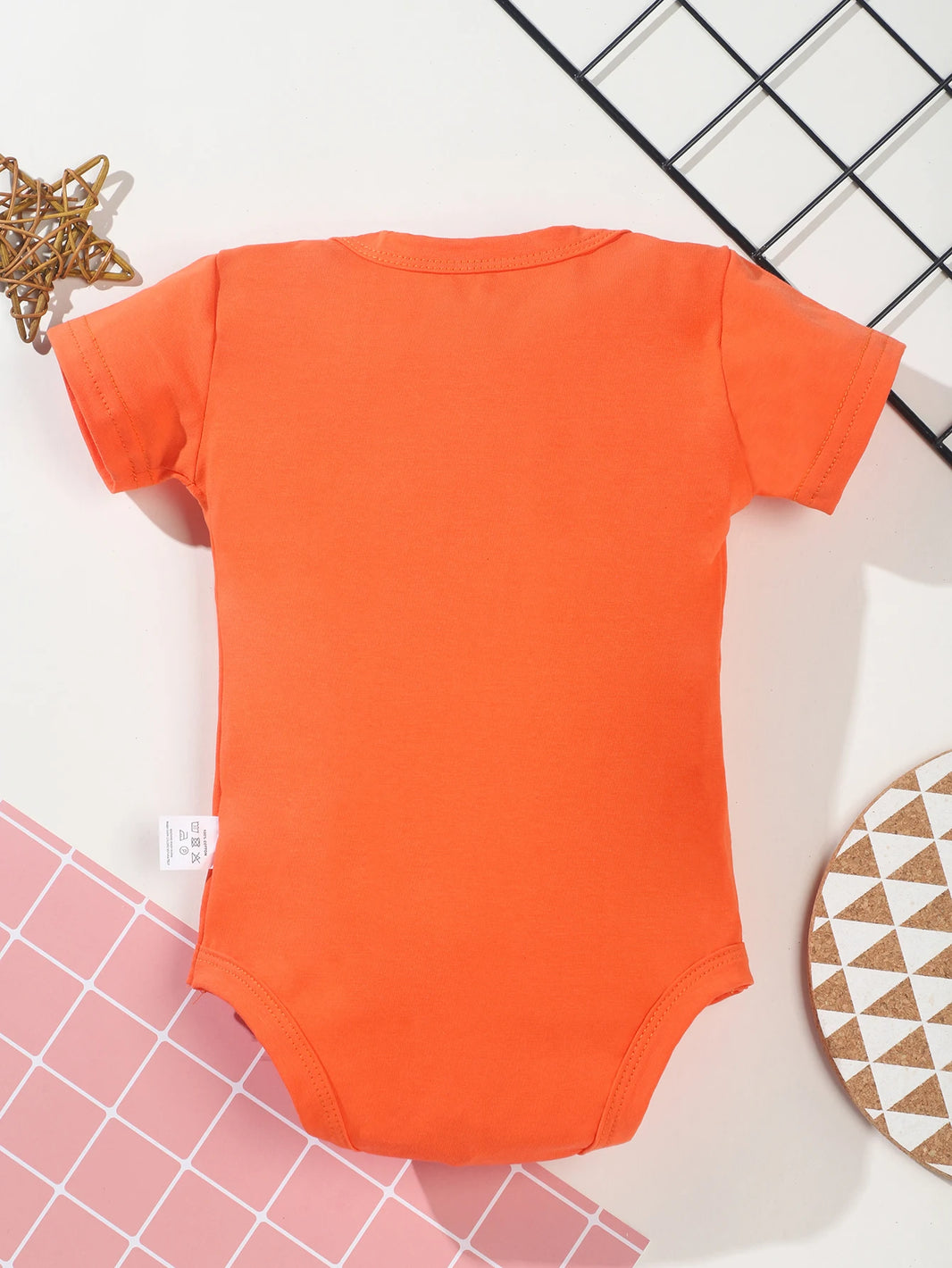Funny White Letter Cotton Newborn Bodysuit for Baby Boys & Girls – Comfy, Soft & High-Quality Summer Clothes for Infants