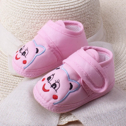 New Spring and Autumn Non-Slip Baby Walking Shoes – Cute Cartoon Bear First Walkers for Newborns