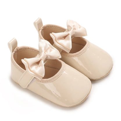 Solid Color Fashion Newborn Princess Shoes Non-Slip Cloth Bottom Shoes Girl Elegant Breathable Leisure Baby First Walking Shoes