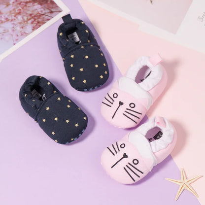 Baby Unisex Cotton Shoes – Cute Animal Bee Anti-Slip Soft Bottom First Walkers for Boys & Girls, Newborn Toddler Crib Shoes
