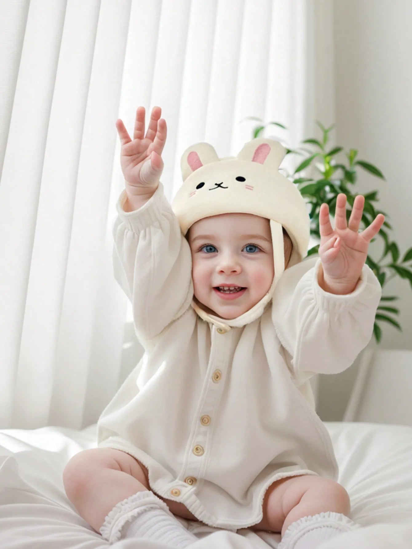 Baby Safety Helmet – No Bumps Head Cushion for Infants and Toddlers Learning to Crawl, Walk, and Run