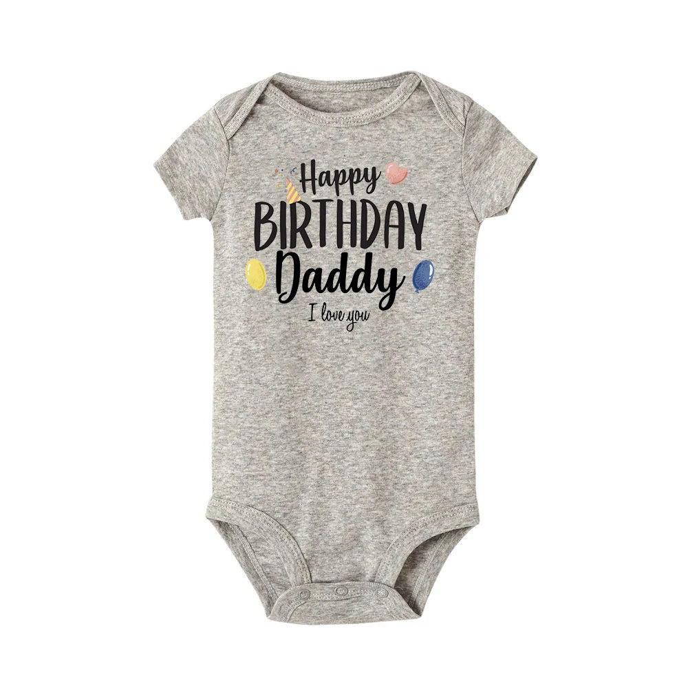 “Happy Birthday Daddy, I Love You” – Adorable Newborn Baby Bodysuit, Short-Sleeve Infant Romper, Perfect Birthday Gift for Dad