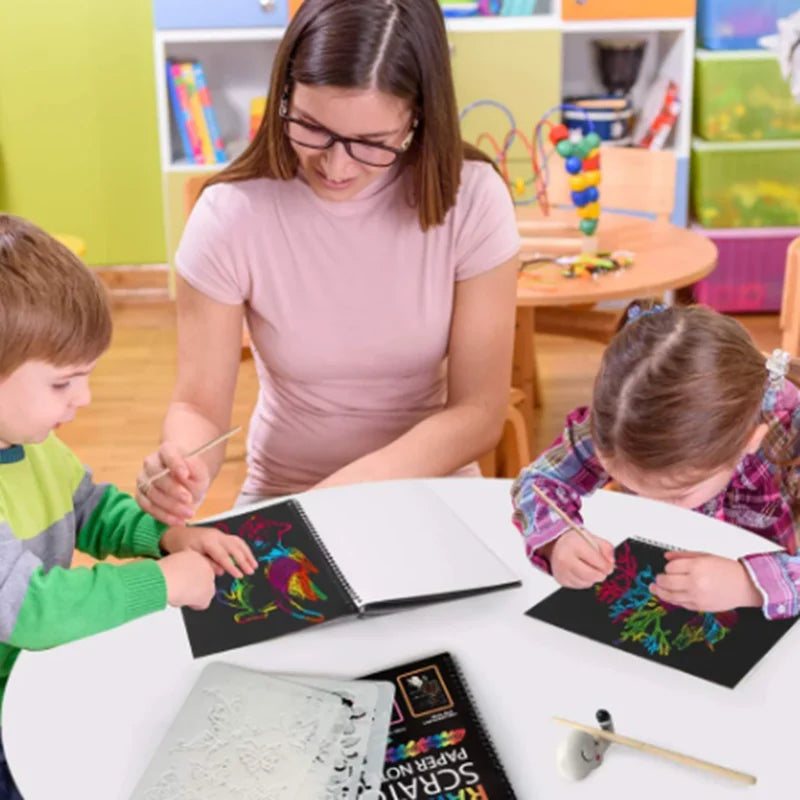 Spirograph Drawing Toy Set – Montessori Educational Geometric Ruler and Creative Drawing Accessories for Kids
