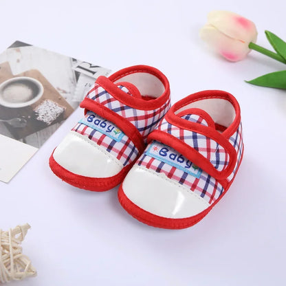 Double Heart Spring and Autumn Shoes – Soft Soled Toddler Shoes for Men & Women, 0-1 Years Old, Baby Walking Shoes (3-6-9 Months)