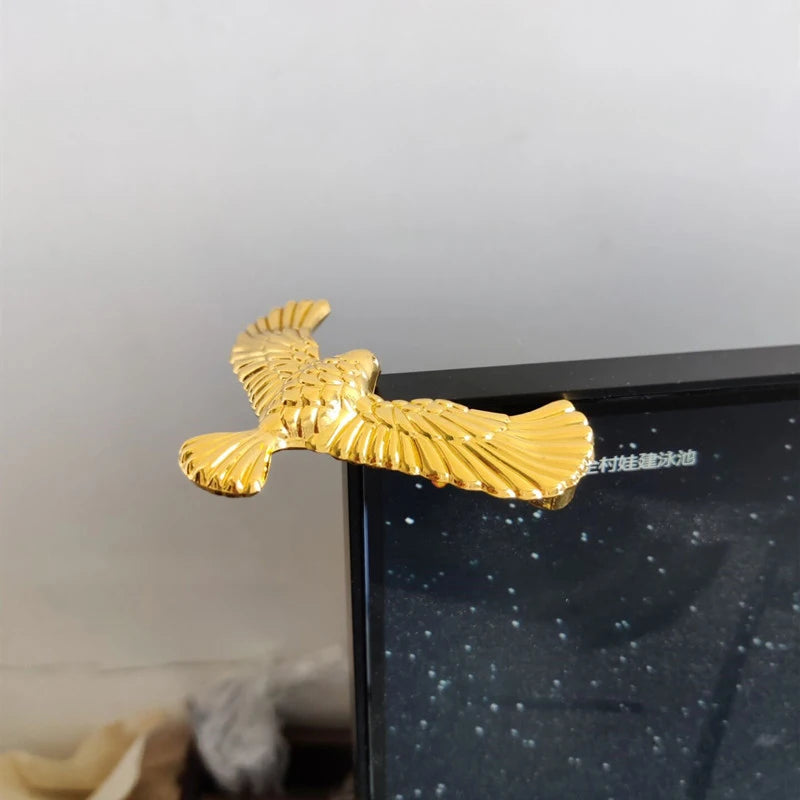 Balance Bird Gravity Desk Toy with Pyramid Set – Balancing Bird Desktop Novelty for Kids, Adults & Office