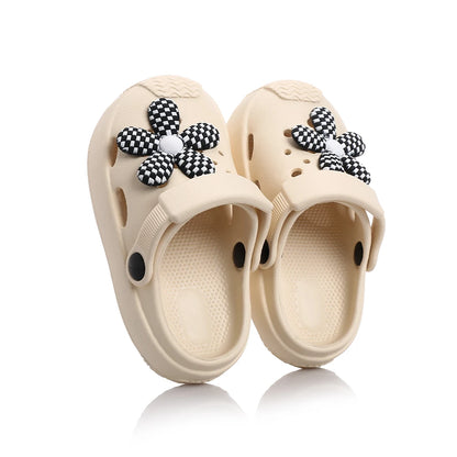 Summer Children’s Hole Slippers – Girls’ Fashion Flower Sandals, Soft Bottom Kids’ Beach Shoes, Toddler Home Slippers
