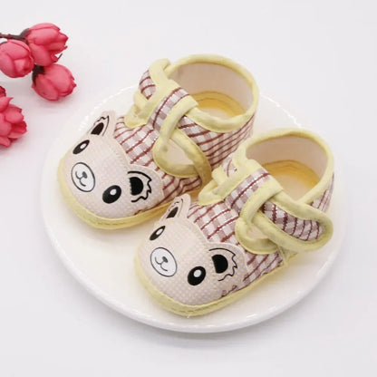 Double Heart Spring and Autumn Shoes – Soft Soled Toddler Shoes for Men & Women, 0-1 Years Old, Baby Walking Shoes (3-6-9 Months)