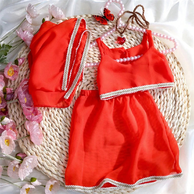 Newborn Baby Girl Indian Sari Photography Outfit, Infant Photo Shoot Costume with Saree, Dupatta, and Heart Shape Bindi