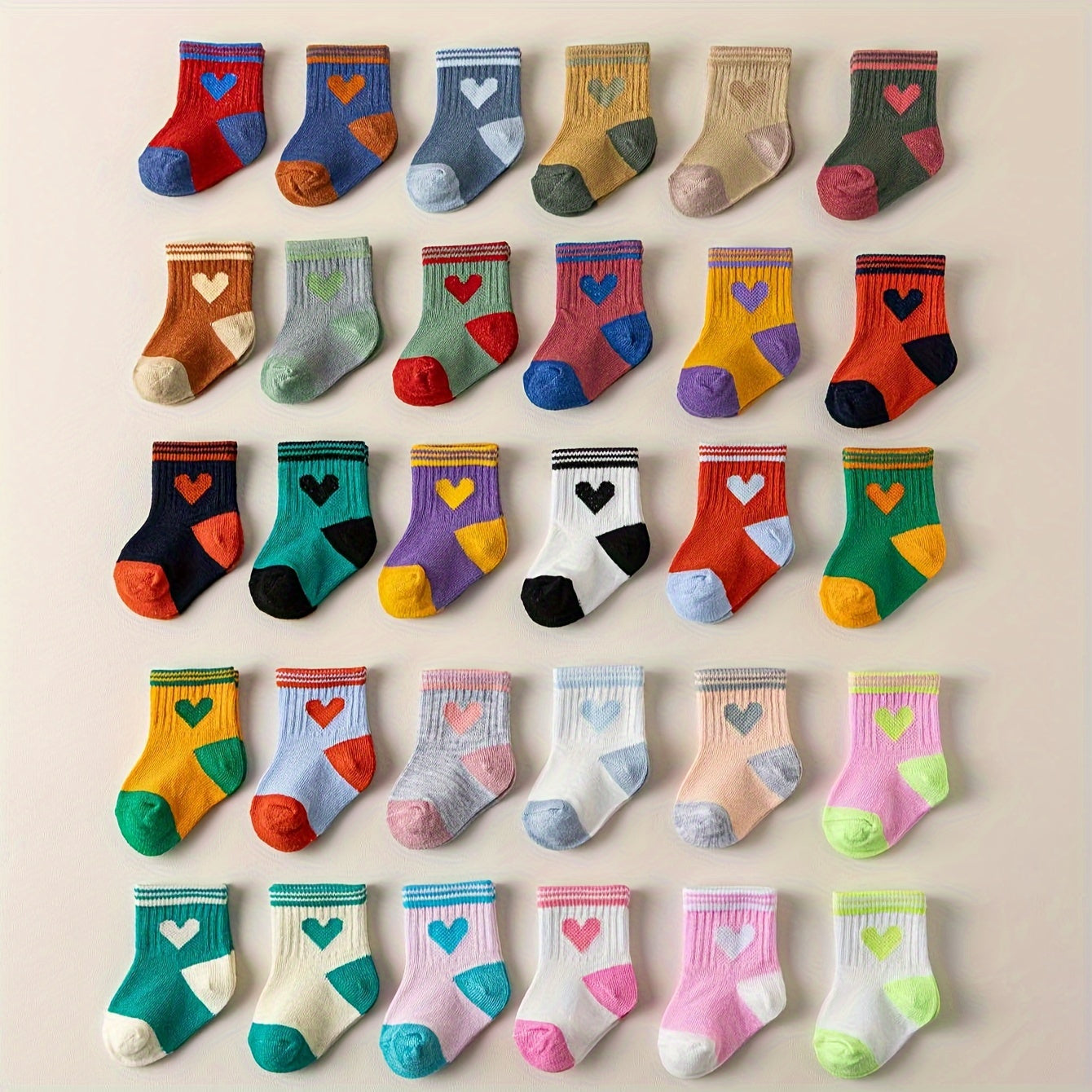 Soft & Cozy 30 Pcs Heart Pattern Crew Socks - Perfect for Fall/Winter for Youngsters