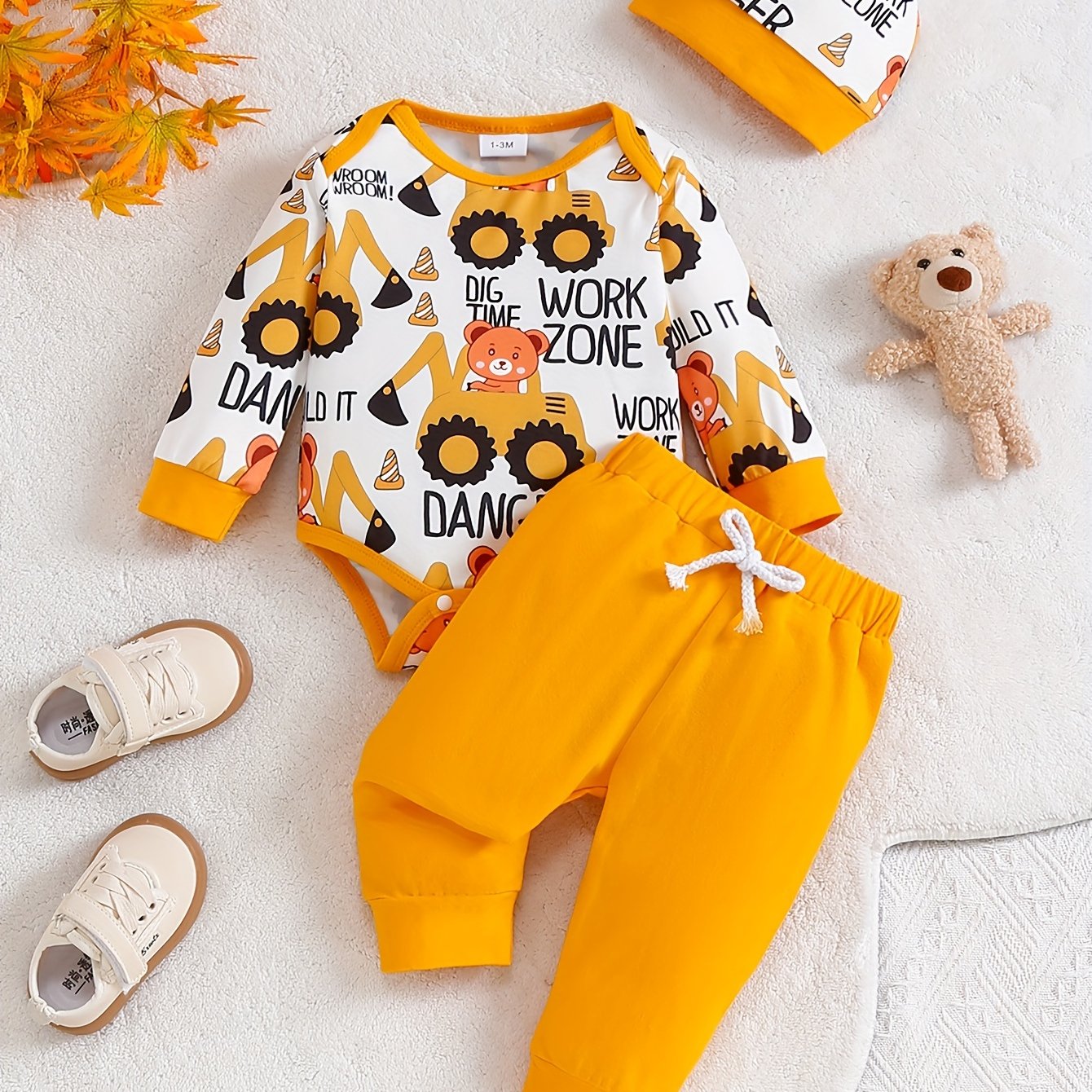3pcs Baby Outfit Set – Cartoon Bear & Excavator Print, Knitted Fabric Romper, Beanie & Pants (Fall/Winter, Regular Fit)