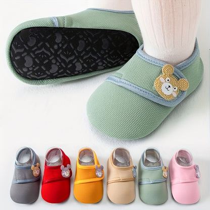 Non-Slip Soft Sole Youngsters & Toddlers Floor Socks - Cute Bear Design | Breathable Knit for Boys & Girls | Perfect for First Steps