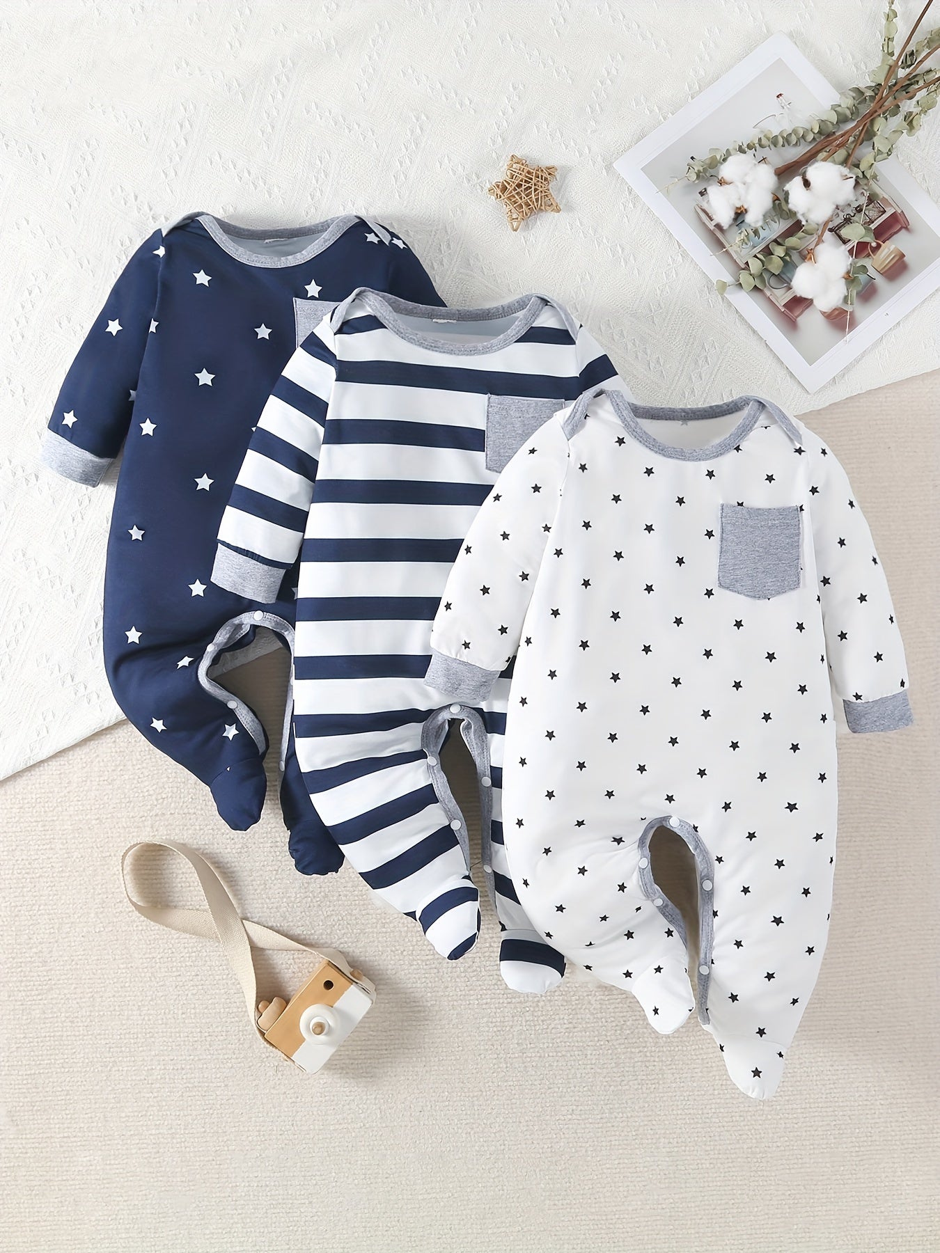 Baby Boys' Star Printed Footed Bodysuit 3-Piece Outdoor Set – Cozy and Comfortable for All Seasons