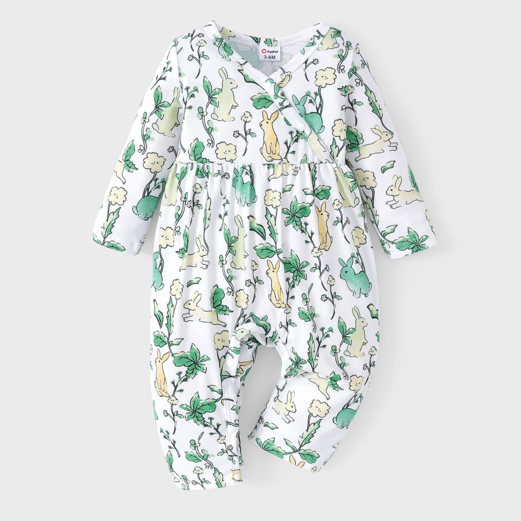 PatPat Baby Girl Cute All-Over Rabbit Print & Solid Ribbed V Neck Short-Sleeve Jumpsuit – Perfect for Summer Outdoor Wear