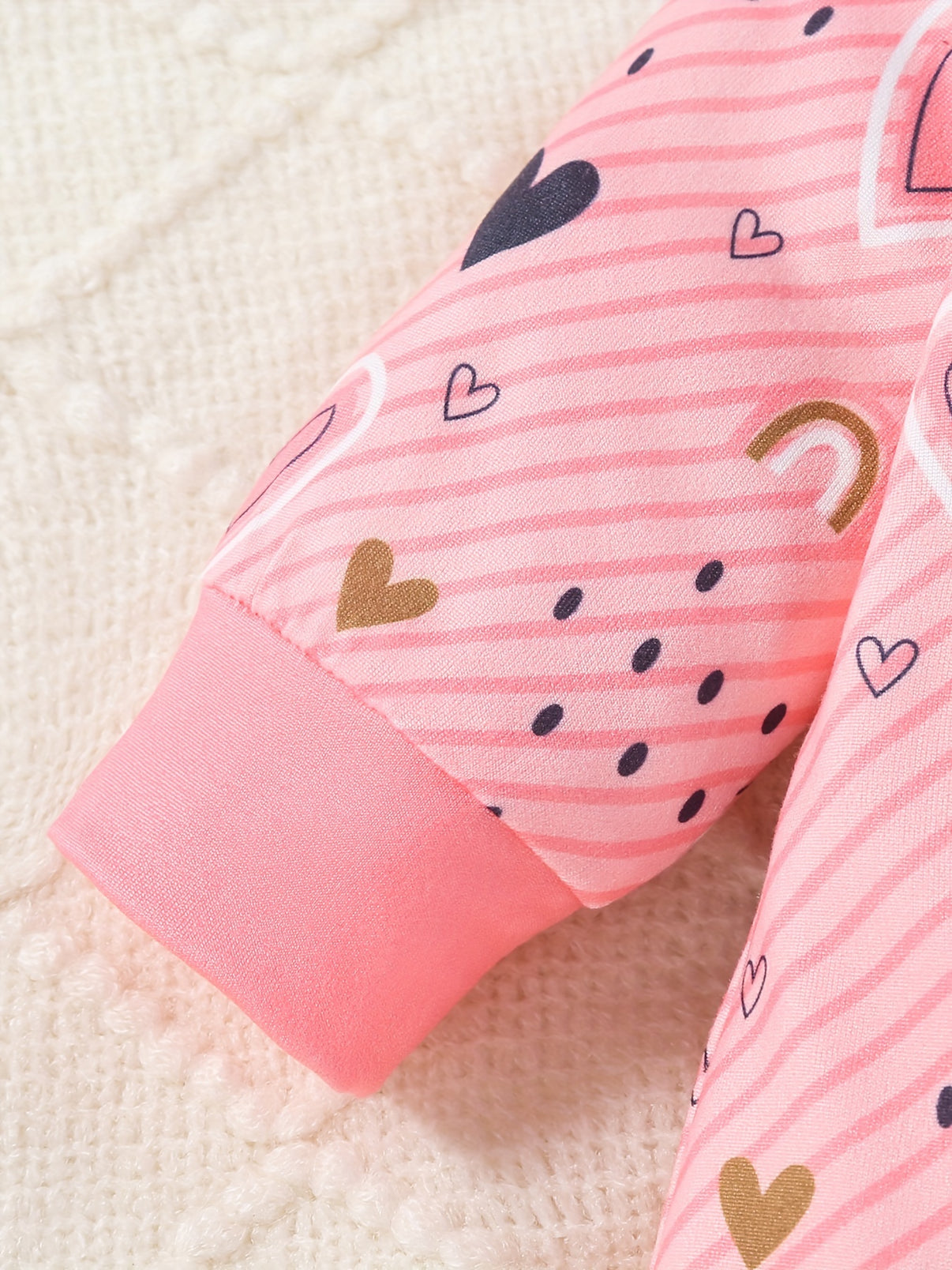 9-Pack Baby Girl Footed Jumpsuit Set – Long Sleeve Love Hearts Design with Bunny Hats & Bibs – Stylish & Comfy Outdoor Wear for Infants - Kidzy Market