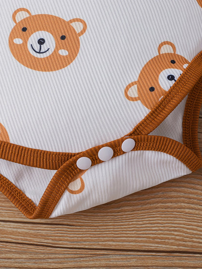 Baby Bear Print Outfit – Triangle Romper, Trousers & Hat 3-Piece Set (Soft & Comfortable, Newborn Outdoor Clothing)